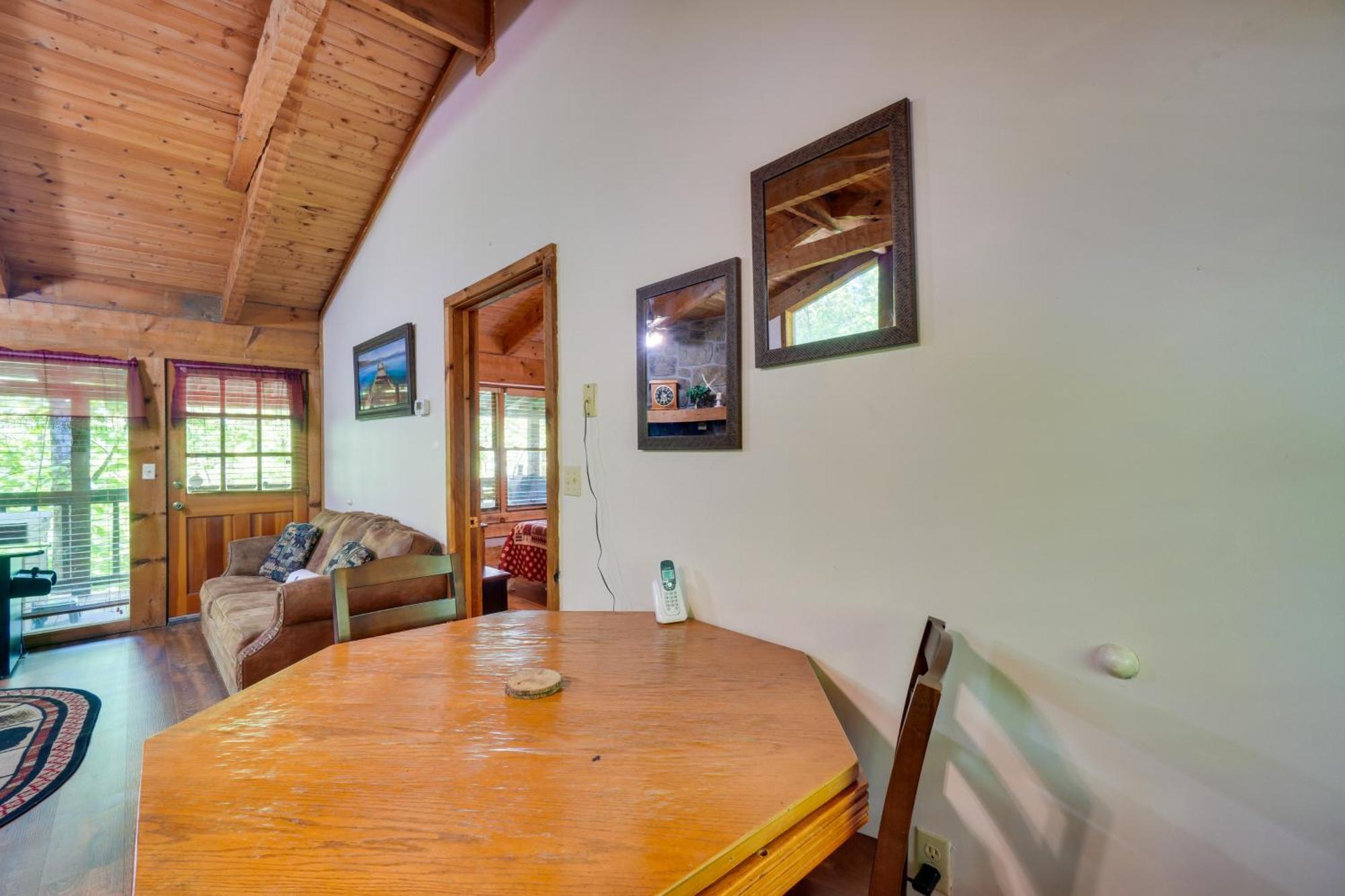 Gatlinburg Cabin With Hot Tub About 6 Mi To Downtown! Exterior foto